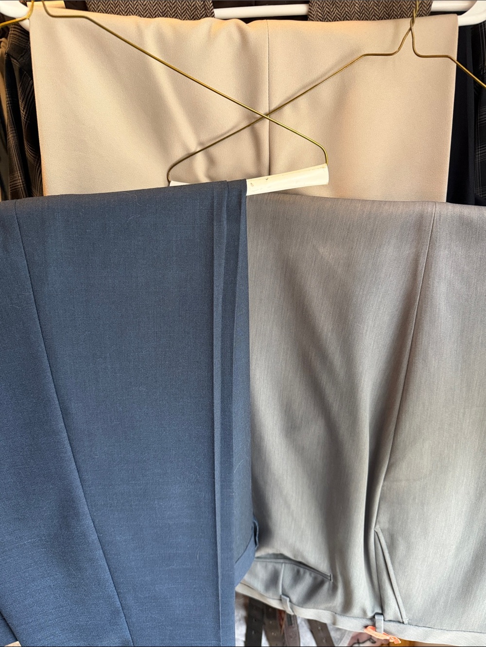 3 pairs of Saddlebred brand FLAT FRONT DRESS PANTS. 40x30